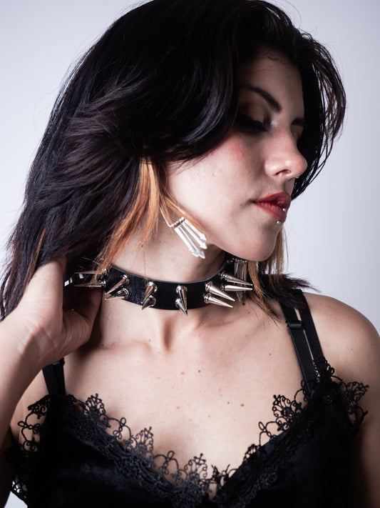 Large Spikes Choker